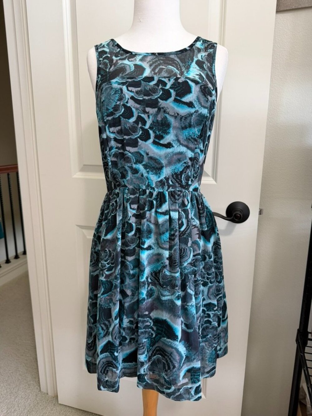 Kensie NWT Blue Black Floral Sheer Overlay Fit & Flare Dress Size S